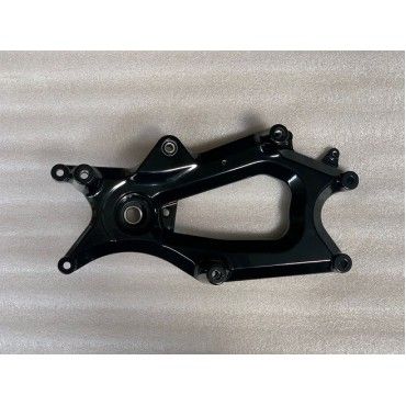 Arora Safari Pro  Eksoz Bağlanti Braketi̇