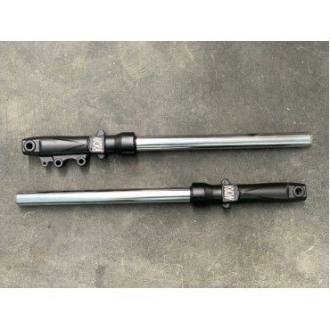 Arora Navara New 2023 Ön Amarti̇sör Takim